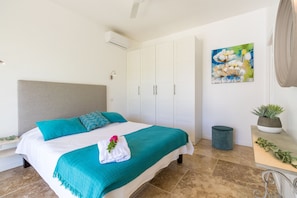 4 bedrooms, in-room safe, iron/ironing board, free WiFi - Céladon (Le François)