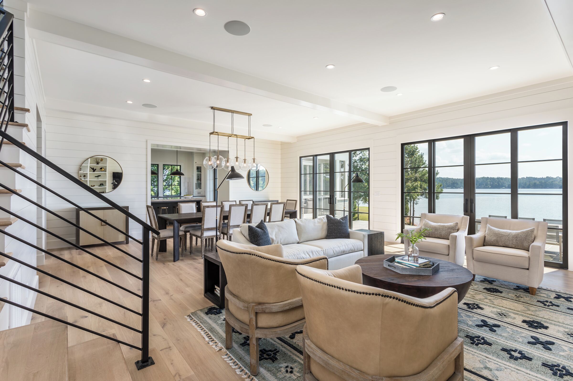 Lake Keowee Cottage - A High-end Luxury Rental On The Lake - Seneca, SC