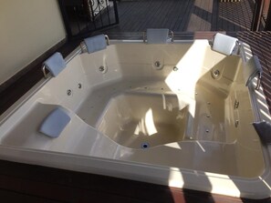 室外 SPA 浴缸
