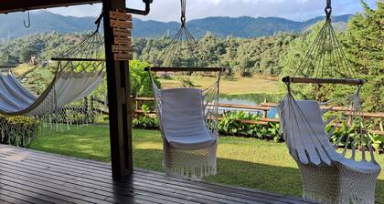 Wunderschöne Finca mit traumhafter Aussicht in toller Lage.