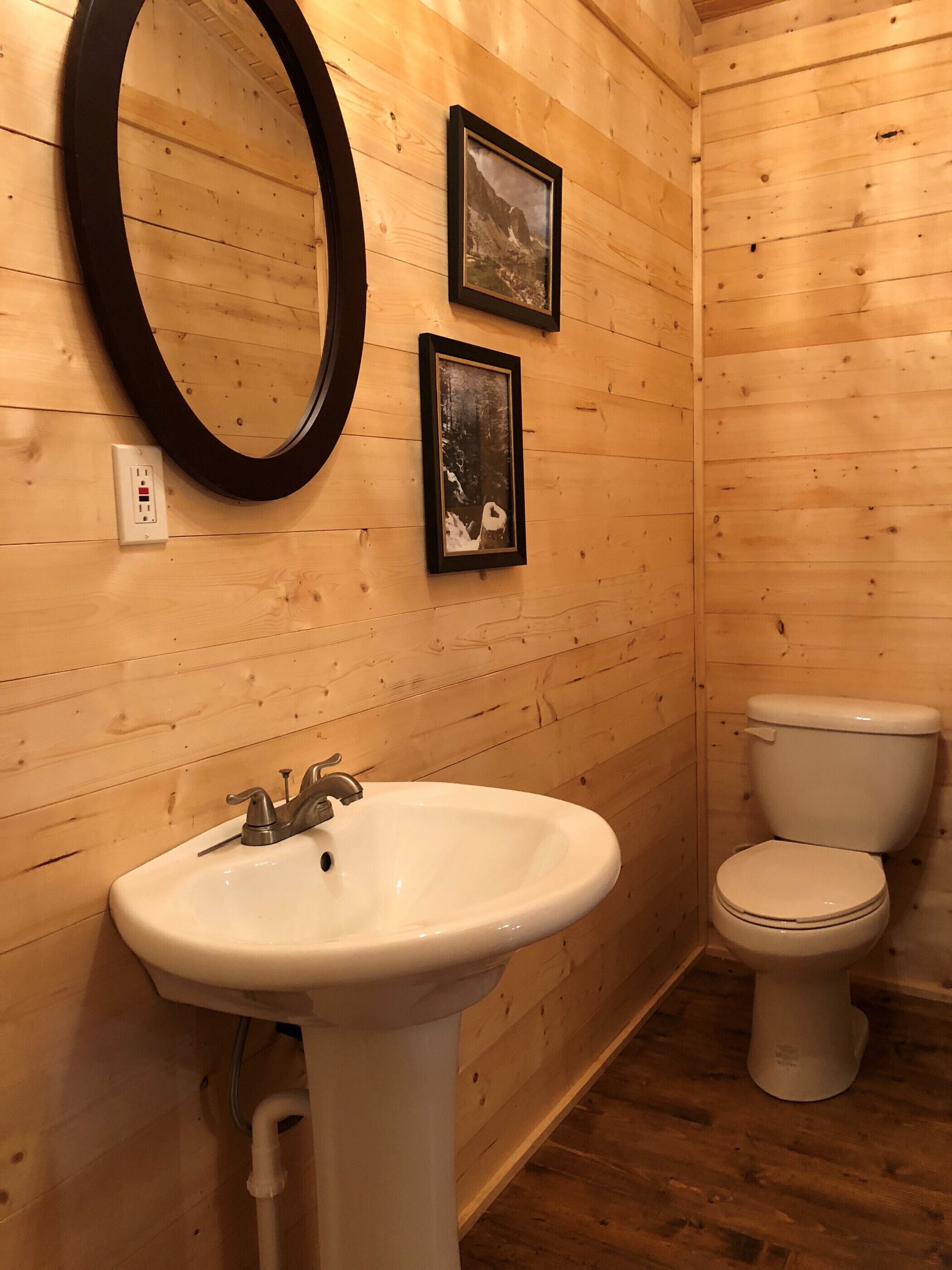 Cabin 5: The western cabin