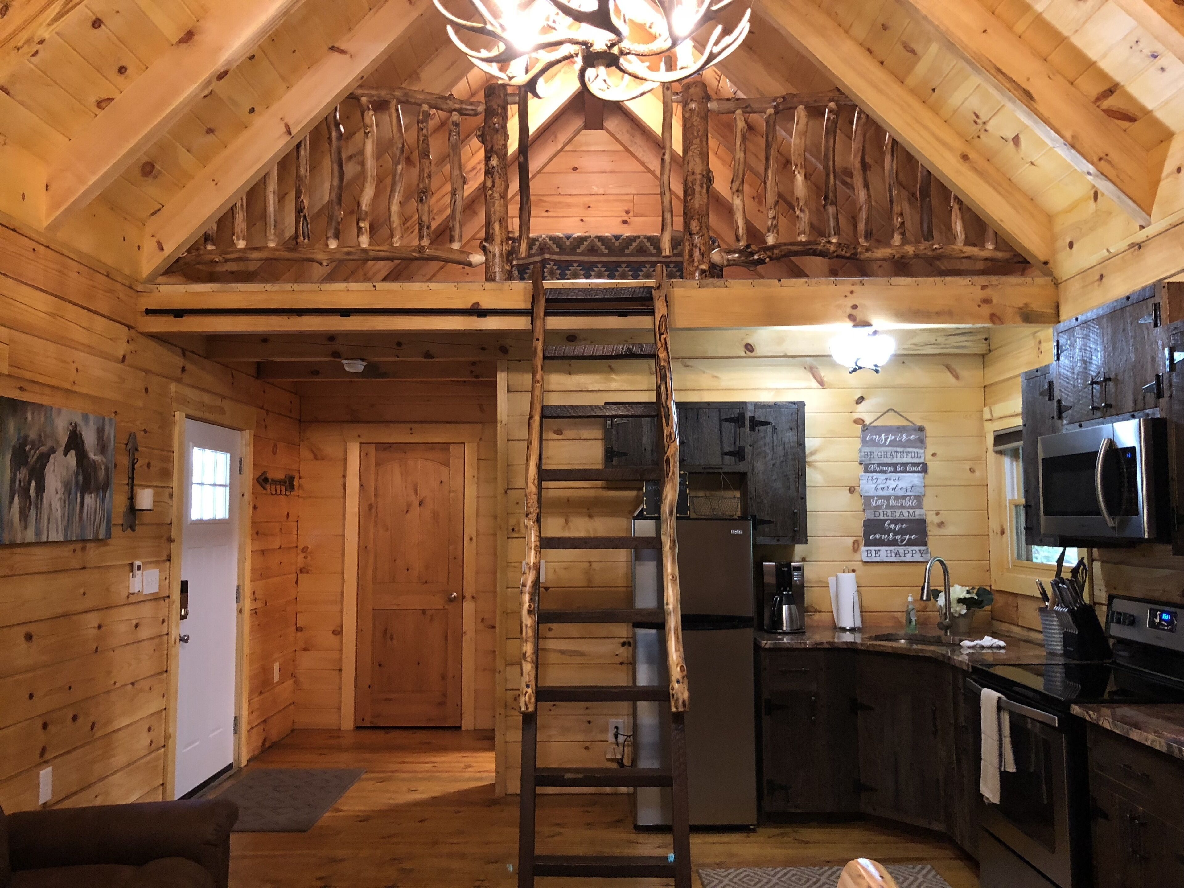 Cabin #4 Longhorn Cabin Hocking Hills