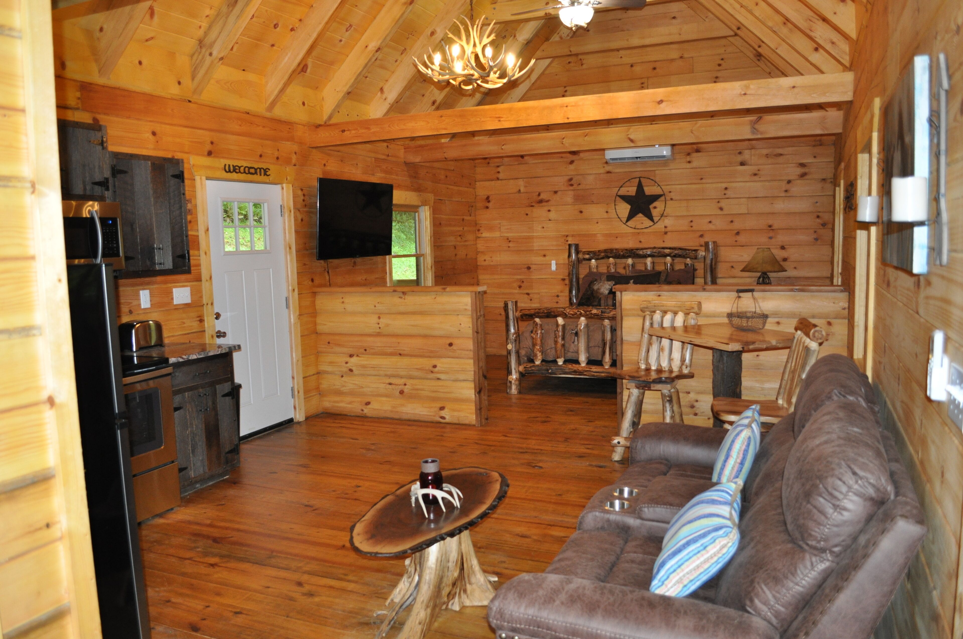 Cabin #4 Longhorn Cabin Hocking Hills