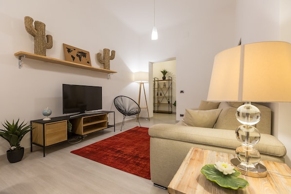 TV, stereo