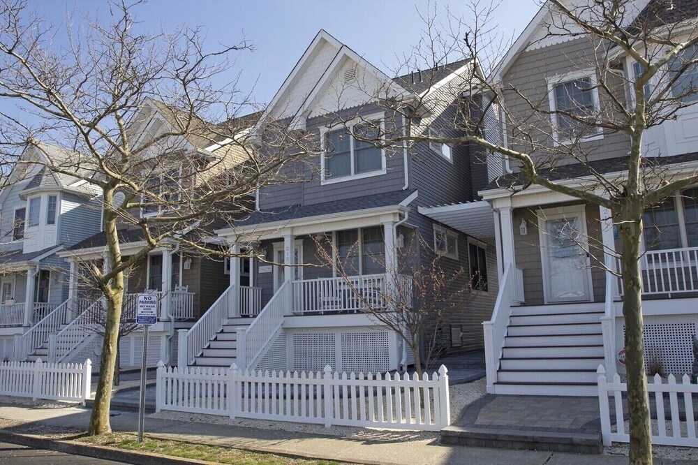 Mary's Place on the Jersey Shore