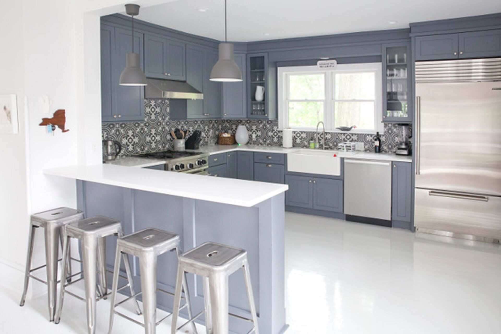 Renovated Historic Cottage w/ Pool Bellport Village