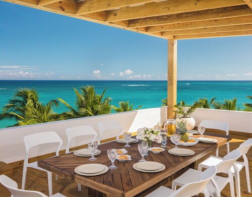 Best views in Cabarete, Seawinds Penthouse w/ Rooftop Terrace, Sleeps 12