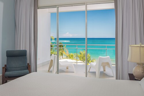 Best views in Cabarete, Seawinds Penthouse w/ Rooftop Terrace, Sleeps 12