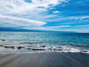 Sun loungers, beach towels - BEAUTIFUL 8 BRM VILLA IN MARINA VALLARTA . Steps from beach+marina+golf (Puerto Vallarta)