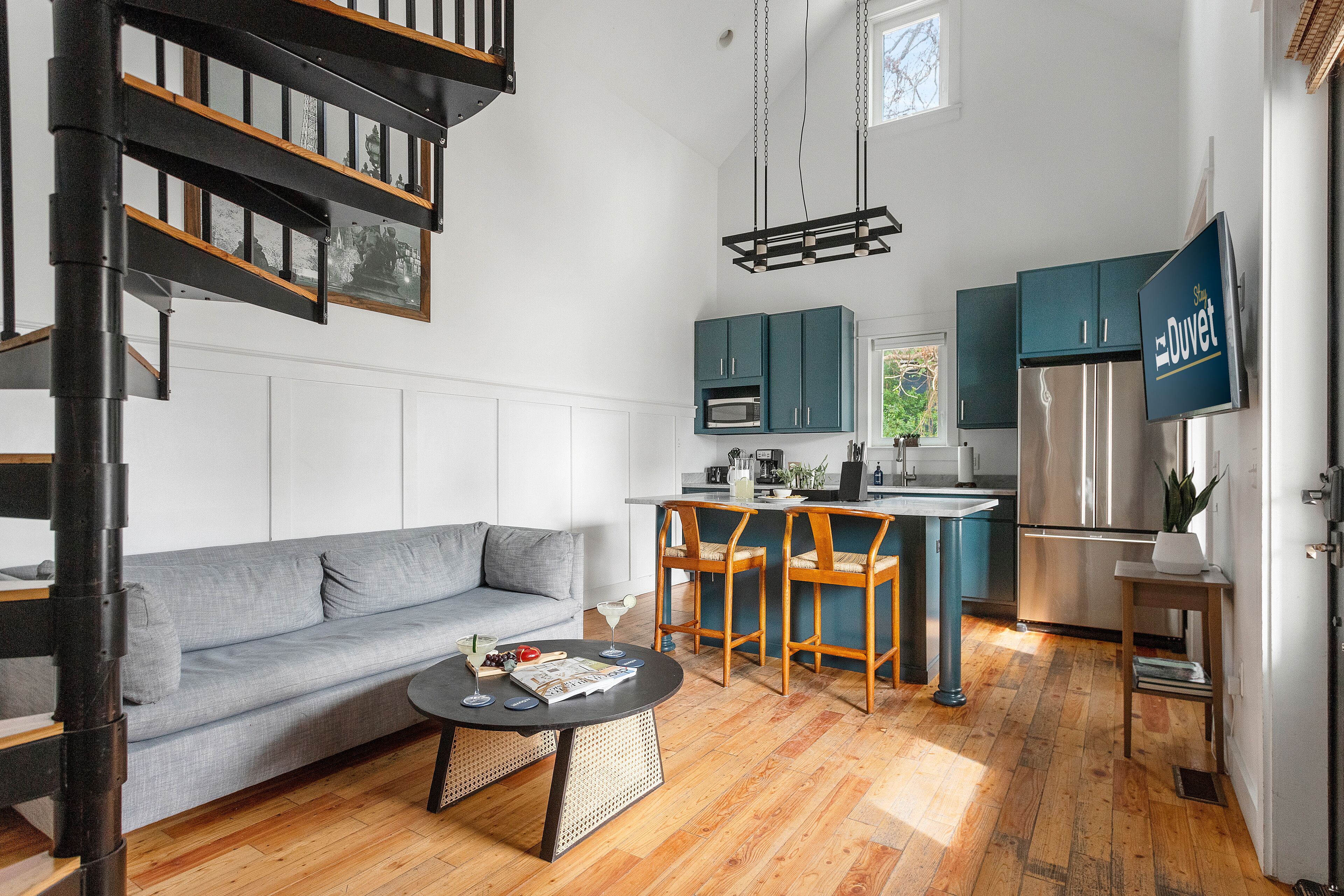 Little Palm | Modern Getaway Walkable Neighborhood