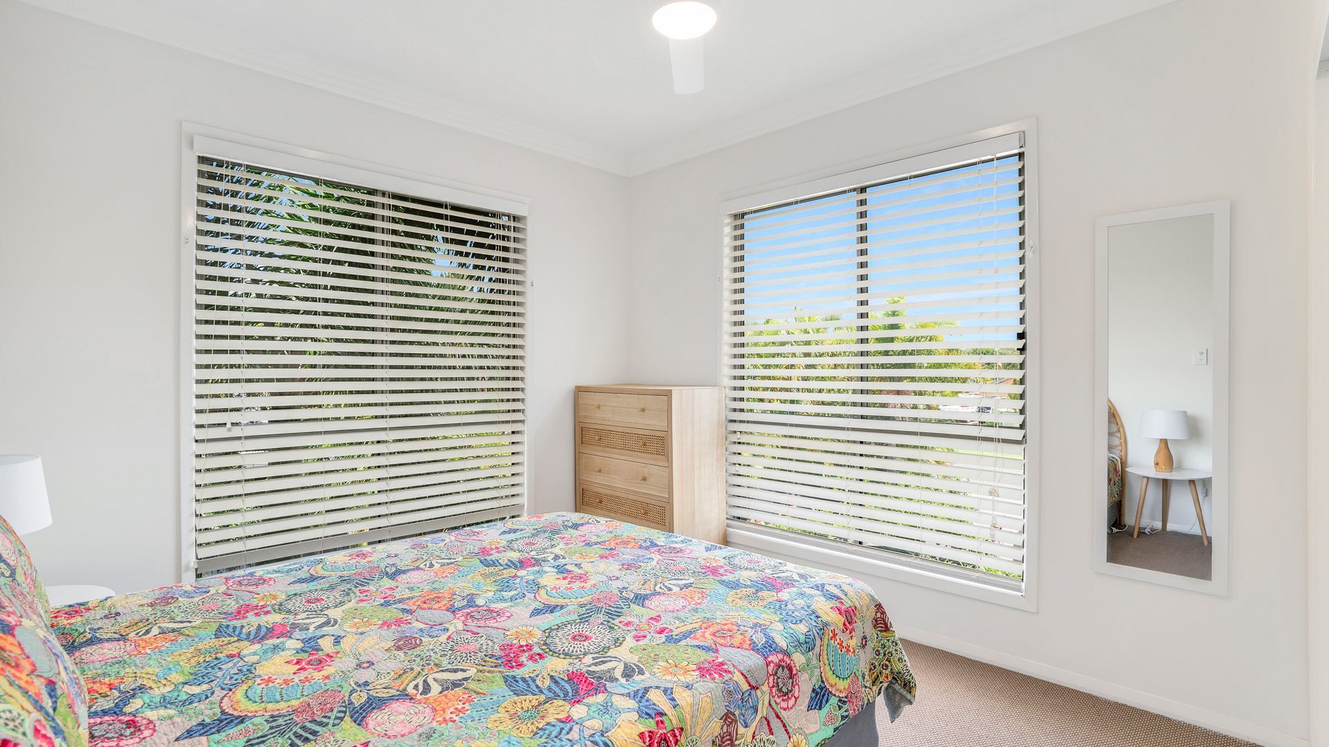 Rainbow Towers 2 - Rainbow Beach. High on the Hill. Panoramic Views. Wi-Fi. Pool — image 20