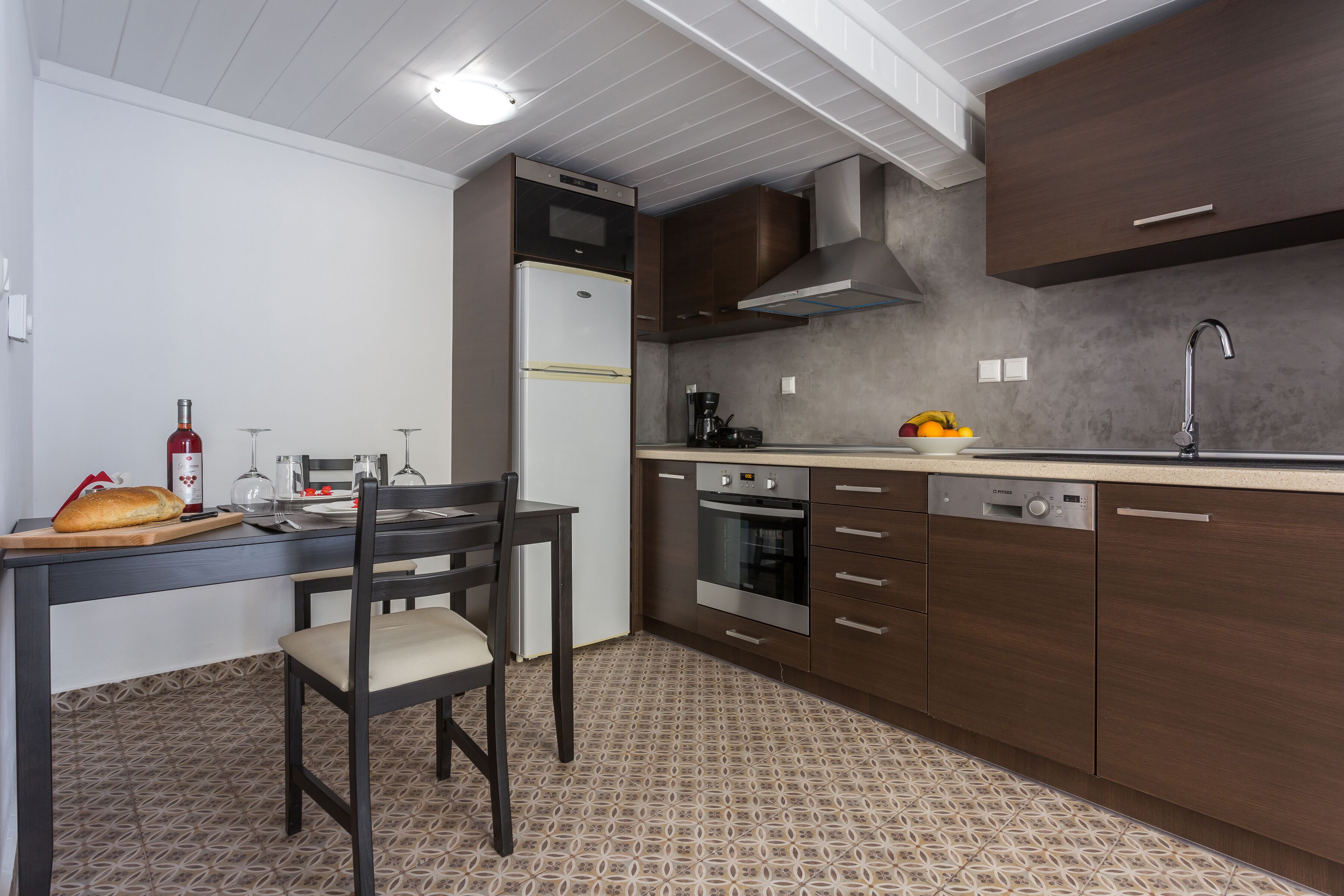 Evangelia'sLuxury Apartment