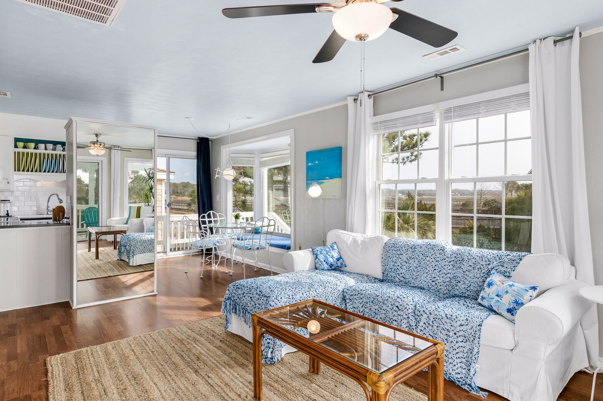 "Porpoise" - Canal Condo, 2 Bedrooms / 1 Bathroom