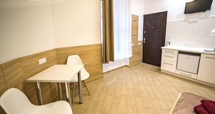 Smart Apartment Chornovola 21b