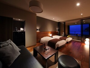In-room safe, free WiFi - Beachside Onsen Resort Umi (Kyonan)
