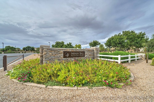 Sensational fully furnished San Tan Valley Home in the Johnson Ranch Community!