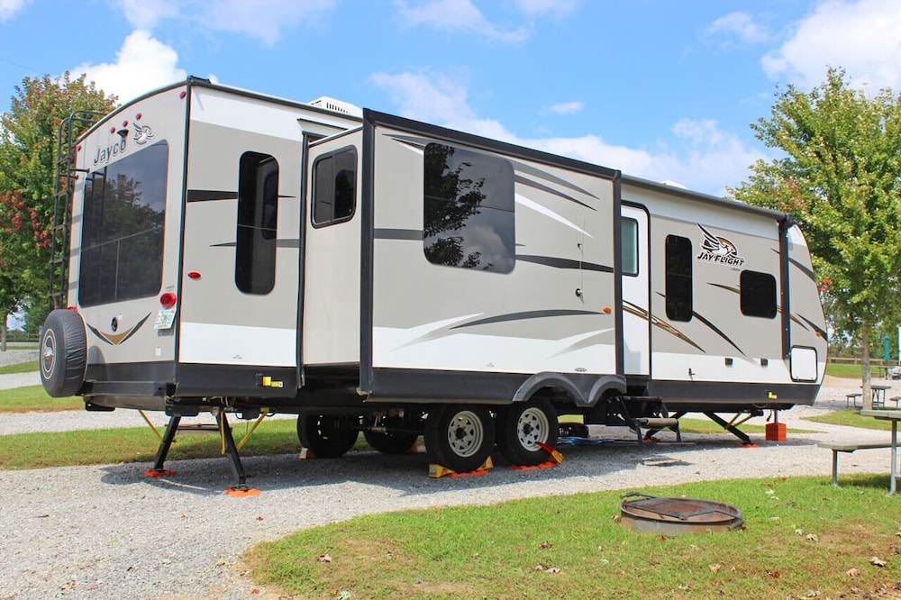 RV Rental at Beautiful RV Park by Fall Creek Falls