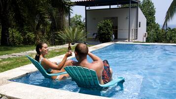 Alberca al aire libre