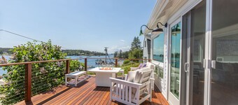 Gardenwalk Crest House