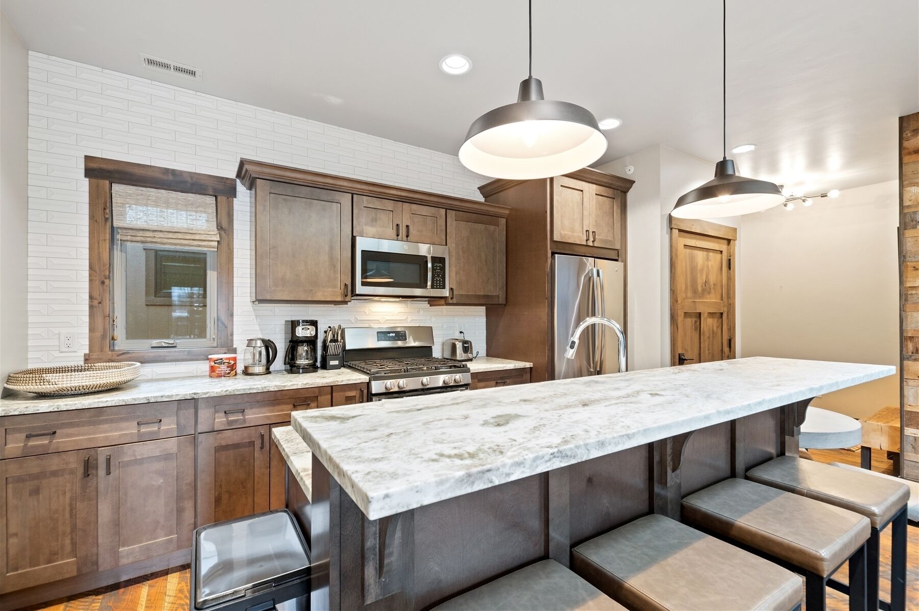 Central Loft 303 - Penthouse condo in downtown Whitefish with Covered Parking!