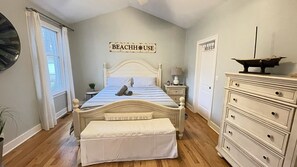 3 soverom, strykejern/-brett, wi-fi (inkludert) og sengetøy