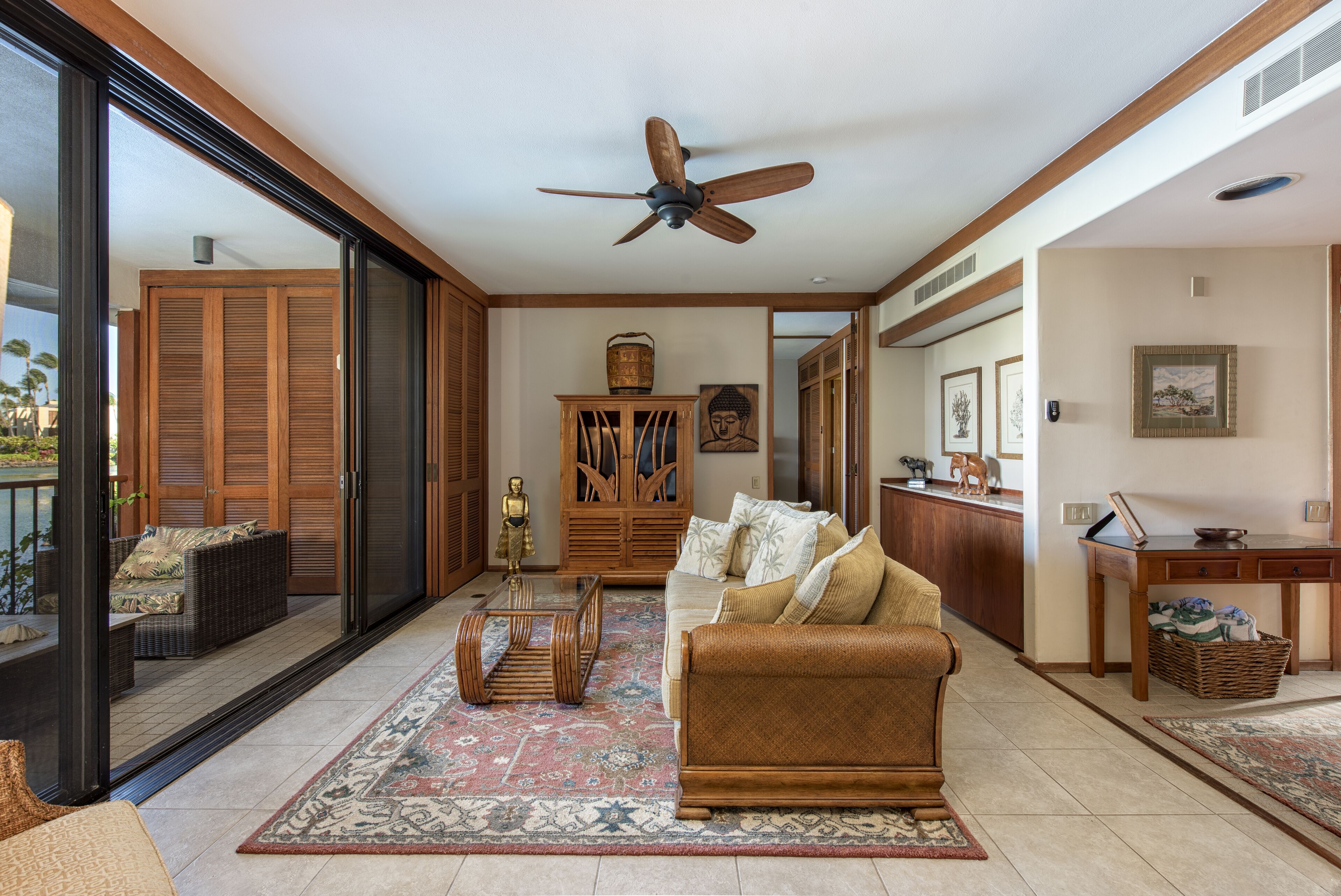 1 BR / 2 BA Oceanfront Mauna Lani Terrace Condo