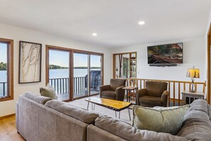 Smart TV, fireplace, video games, DVD player