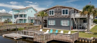 "Starfish" - Canal Condo, 2 Bedrooms / 1.5 Bathrooms