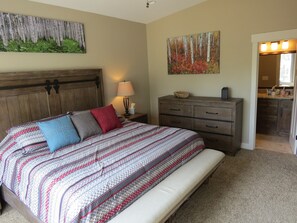 4 bedrooms, free WiFi, bed sheets