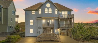 Family-Friendly Oceanfront Getaway mit eigenem Pool, Whirlpool, Spielzimmer, WiFi
