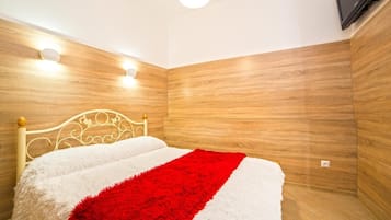 熨斗/熨衣板、免費無線上網、床單