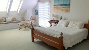 4 slaapkamers, een strijkplank/strijkijzer, gratis wifi, beddengoed