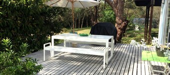 'Sunidaze House Beachside' by Accom Holidays