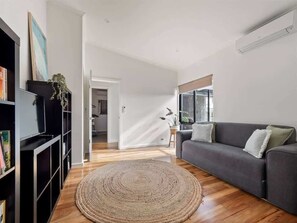 TV, offices