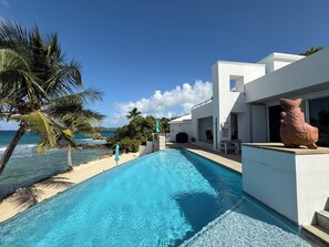 Outdoor pool, an infinity pool