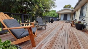 Terrace/patio - Evergreen - spacious family retreat, so close to shops and beaches. (Venus Bay)