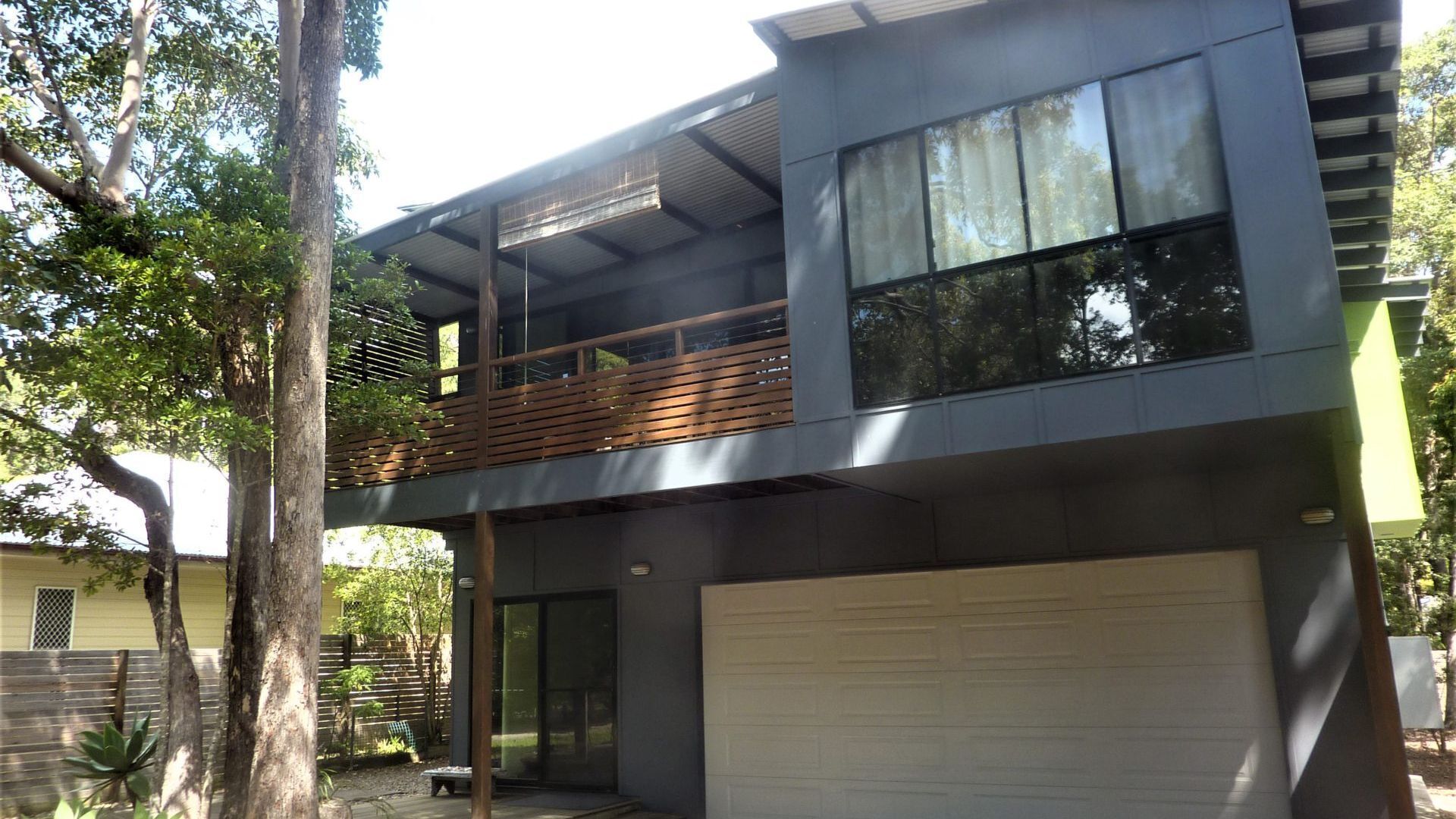 8 Belle Court - Rainbow Shores. Close to beach. Wifi — image 17