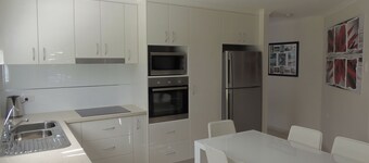 Palmgrove 1 - Rainbow Beach