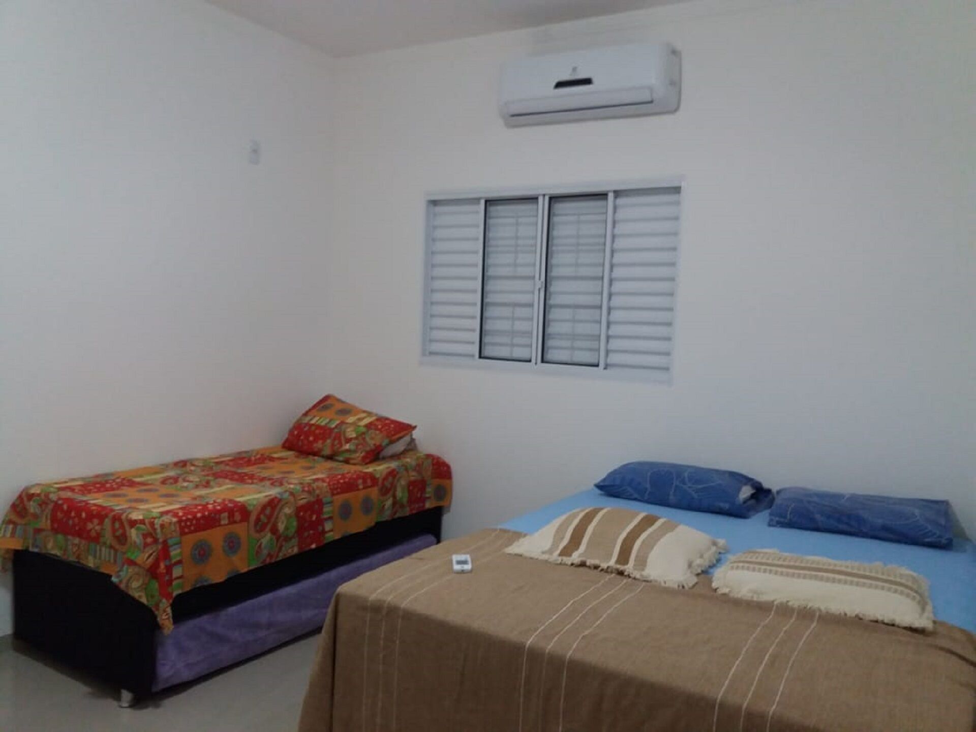 BLACK HOUSE IN OLIMPIA 