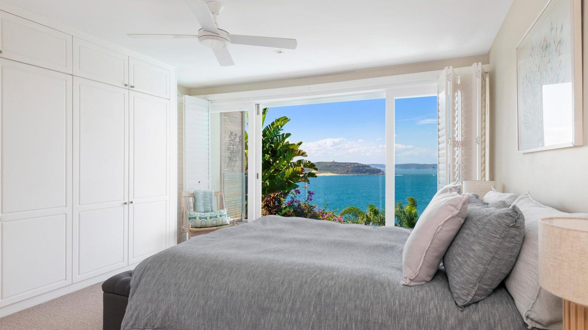 THE VIEW by Palm Beach Holiday Rentals — image 9