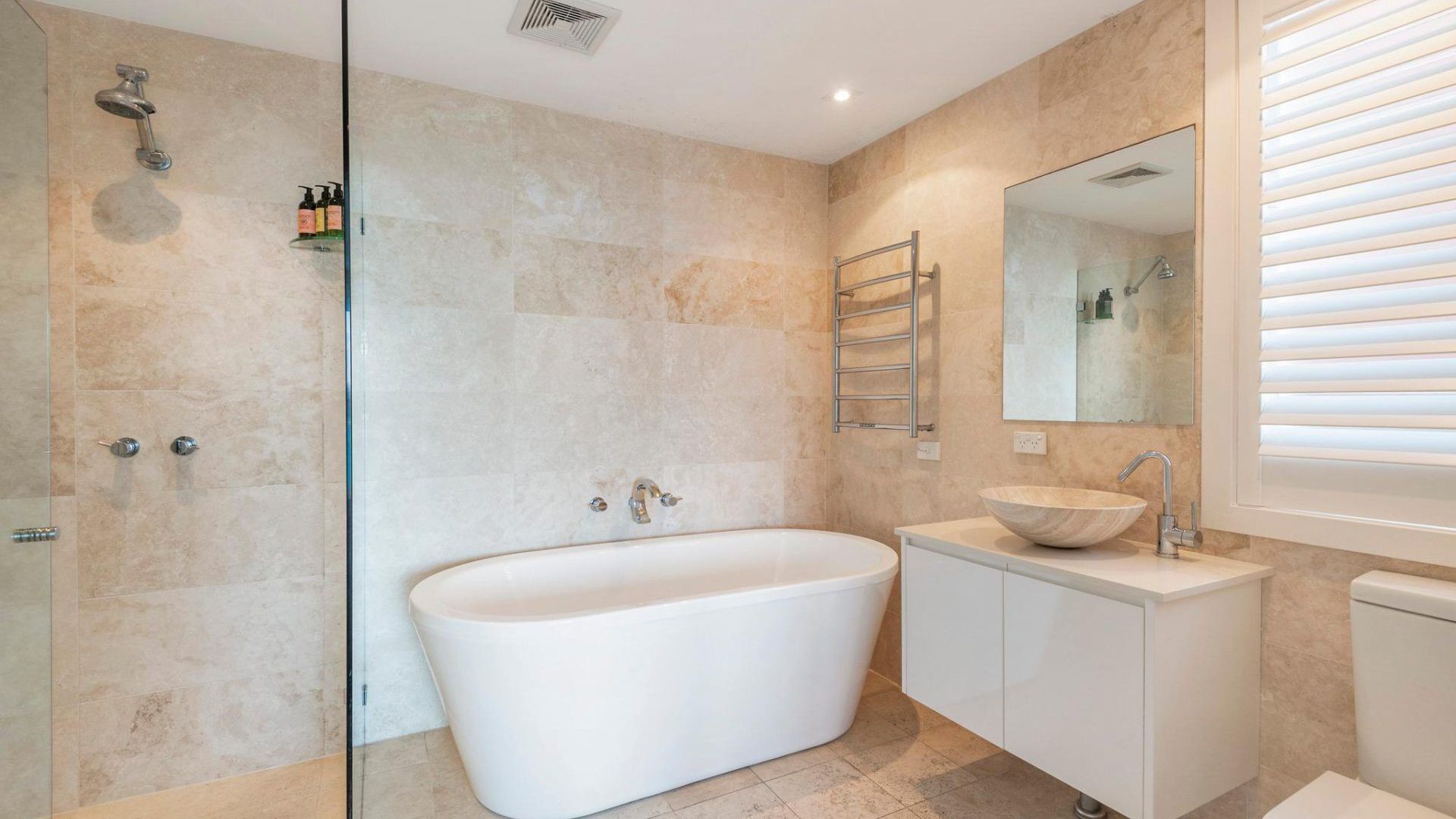 THE VIEW by Palm Beach Holiday Rentals — image 16