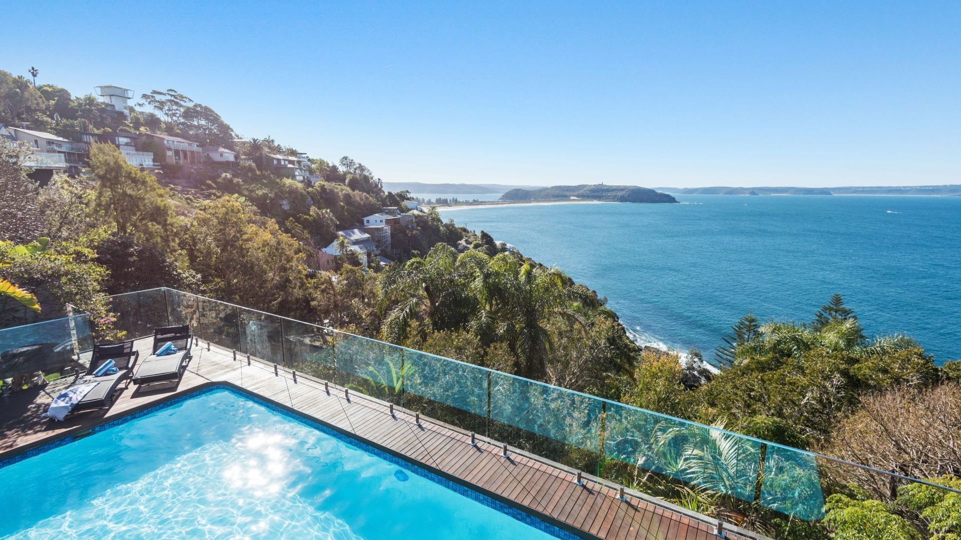 THE VIEW by Palm Beach Holiday Rentals — image 3