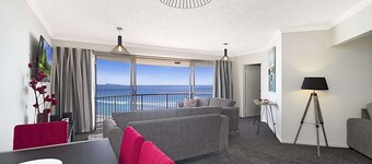 Grande Corniche U17 - Panoramic Kirra Hill