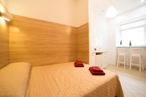 Apartment, 1 Double Bed, Non Smoking | Desk, iron/ironing board, free WiFi, bed sheets - Smart Apartment Filatova 10a (Lviv)