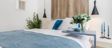 Decoración personalizada, muebles diferentes y escritorio