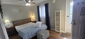 1 bedroom, iron/ironing board, WiFi - Home Away From Home 2 (Hampton Beach)