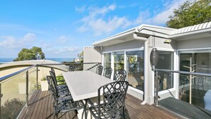 Outdoor dining - On The Deck - Classy, Comfortable Beach House (Lorne)
