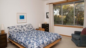 4 室のベッドルーム、インターネット