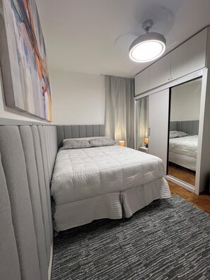 1 quarto, ferros/tábuas de passar roupa, Wi-Fi, roupa de cama