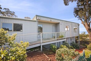 Exterior - View from the Hill (Lorne)